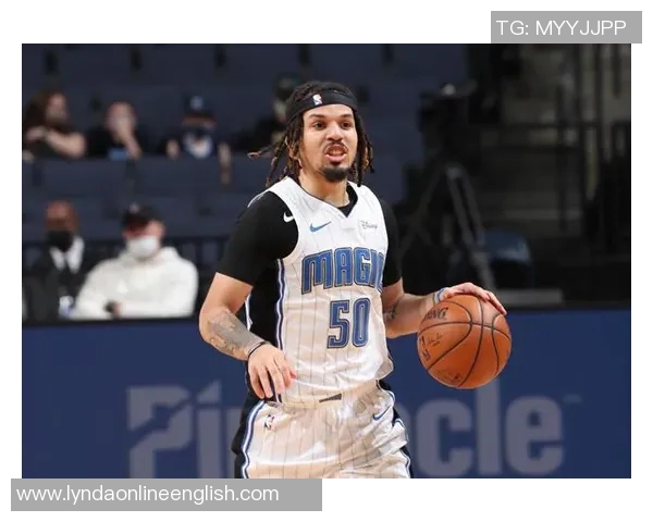 科尔安东尼19分钟内三分球6中5表现出色砍下21分助攻抢断双双上双