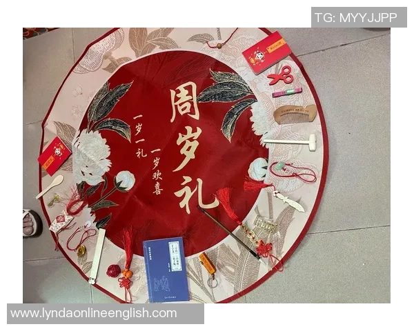 祝赖婷艺24岁生日快乐愿你在新的一岁里心想事成大展宏图