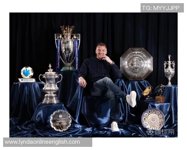 足球专家称瓦尔迪在克雷莫内塞表现出色预计能踢到41岁