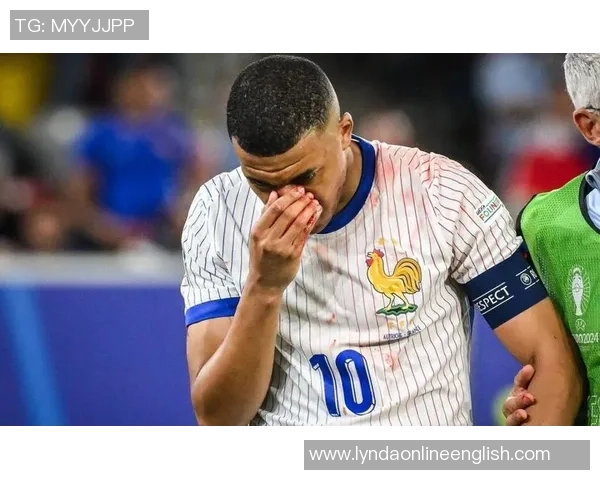 姆巴佩左膝受伤恐缺席西超杯皇马官方确认伤情严重