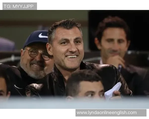 维埃里赞迪马尔科传中技艺独特让人怀念踢球时光全欧洲无出其右